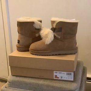 Ugg Gita Boot